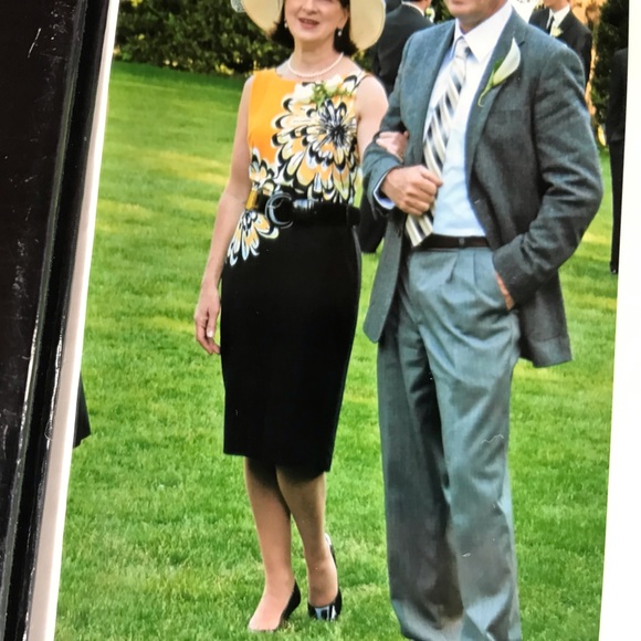 Casual feel , Occasion Dress ,great for guest at spring wedding . - Picture 7 of 7